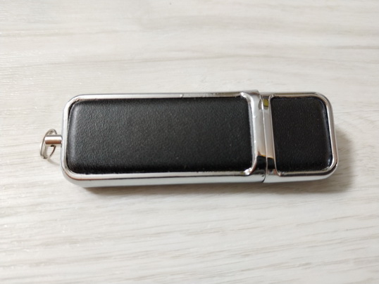 Cuero USB elegante