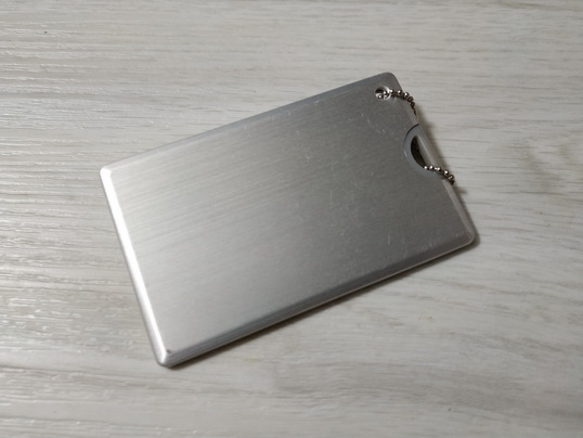 Tarjeta USB metálica